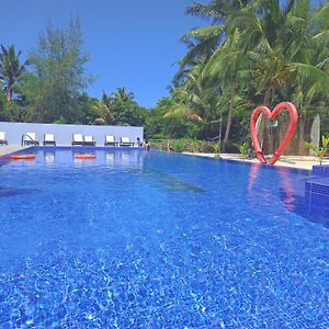 Scarlet Sails Resort